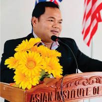 Prof Chhan Sopheap